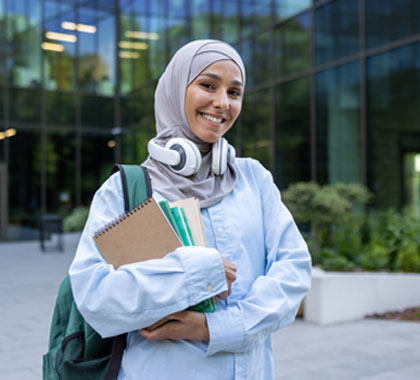 فتح باب التقدم للالتحاق بالدراسات العليا 